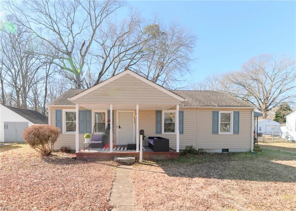 5913 Marshall AVE, Newport News — 3 bed Residential, 1,100 sqft
