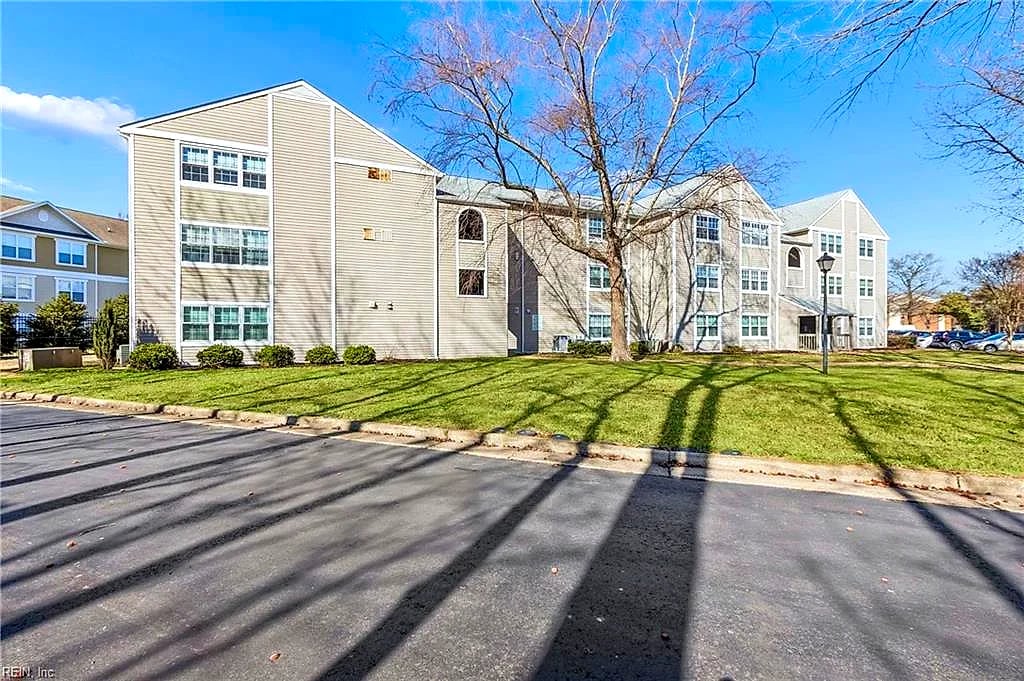 17 Cape Dorey DR #3A, HAMPTON VA 23666