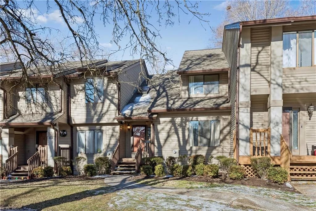 225 Bridgewater DR, Newport News — 2 bed Residential, 1,500 sqft