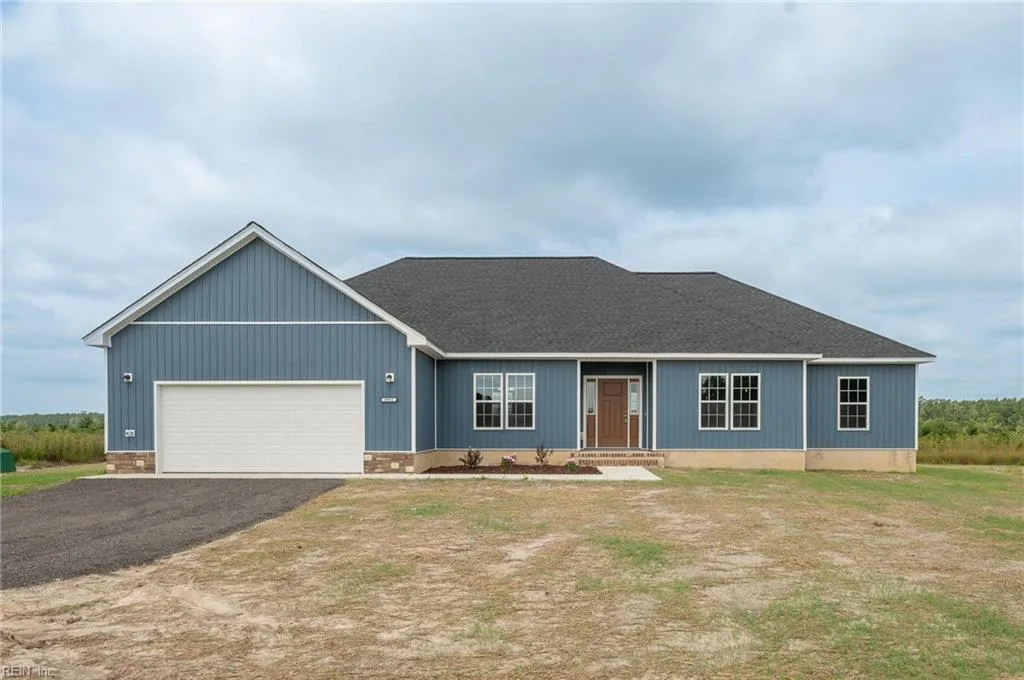 1120 rountree CRES, SUFFOLK VA 23434