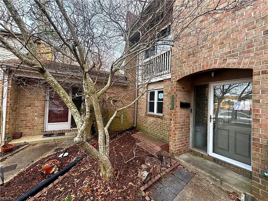 6409 Duquesne PL, VIRGINIA BEACH VA 23464