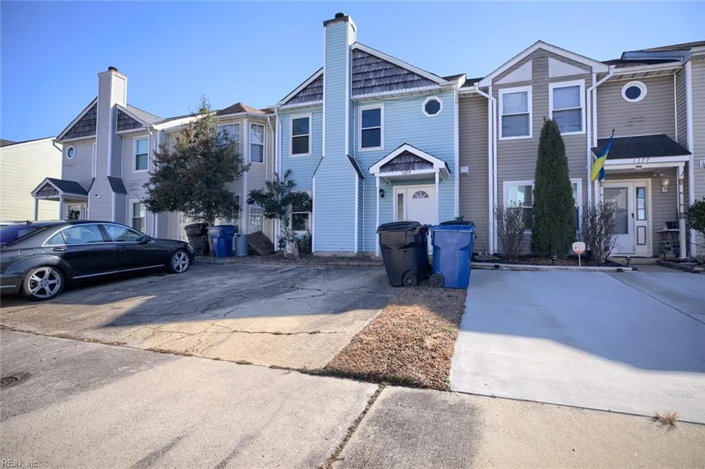 1375 Longlac RD, Virginia Beach — 3 bed Residential, 1,230 sqft
