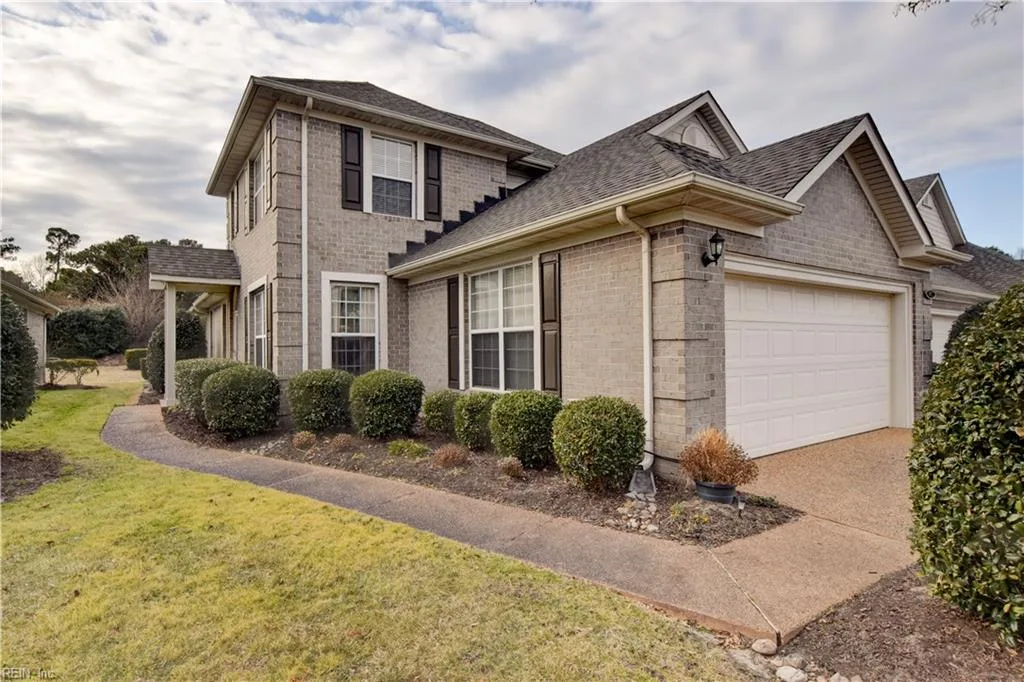 3012 Estates LN, Portsmouth — 3 bed Residential, 1,742 sqft
