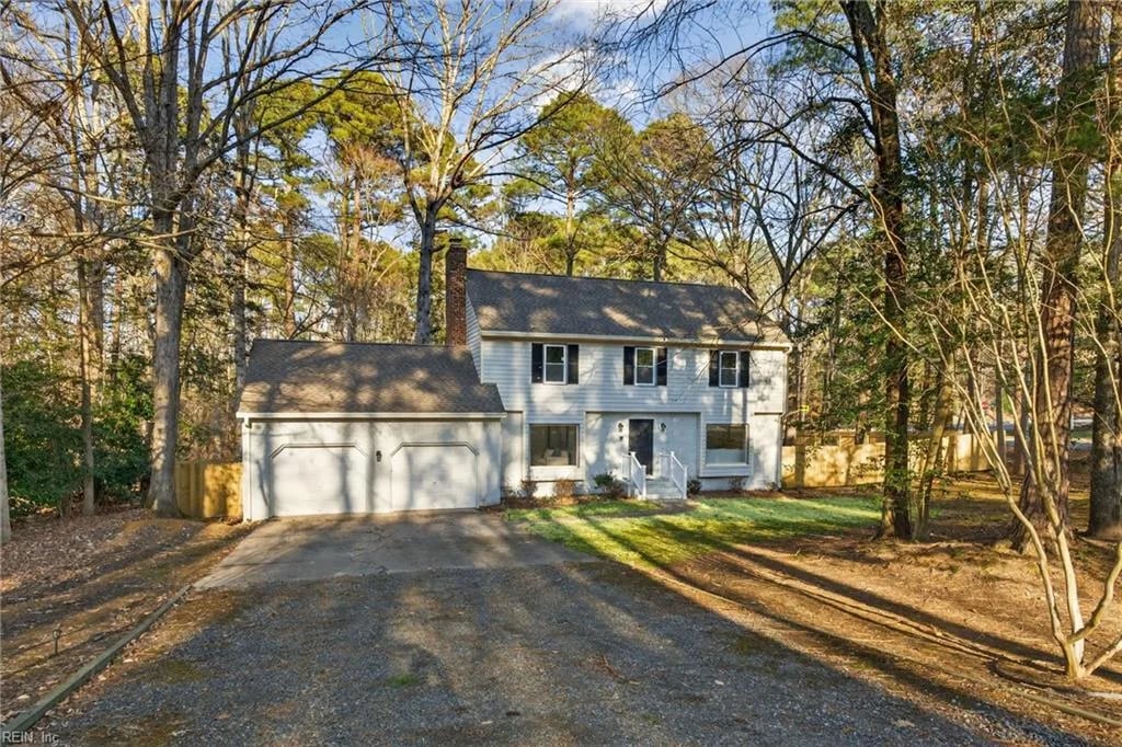 2 Clarendon CT, Williamsburg — 4 bed Residential, 2,132 sqft