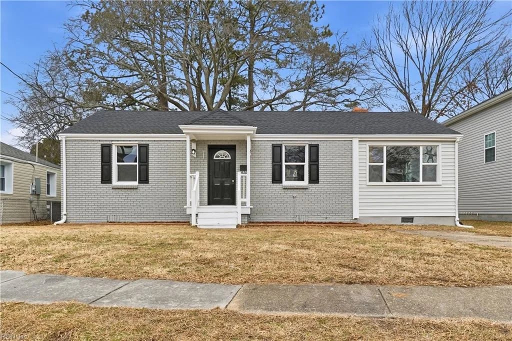 3772 Larkin ST, Norfolk — 3 bed Residential, 1,630 sqft