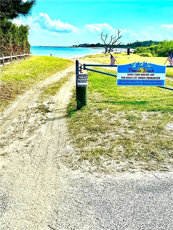 106 Lighthouse DR, HAMPTON VA 23664