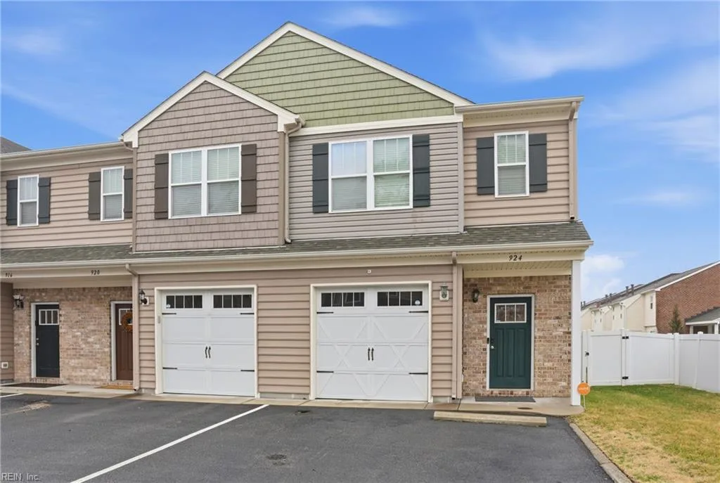 924 Deep Branch WAY, CHESAPEAKE VA 23323
