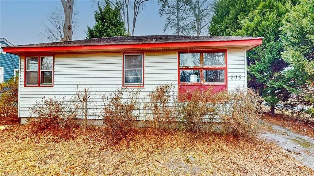 808 State ST, Chesapeake — 3 bed Residential, 937 sqft