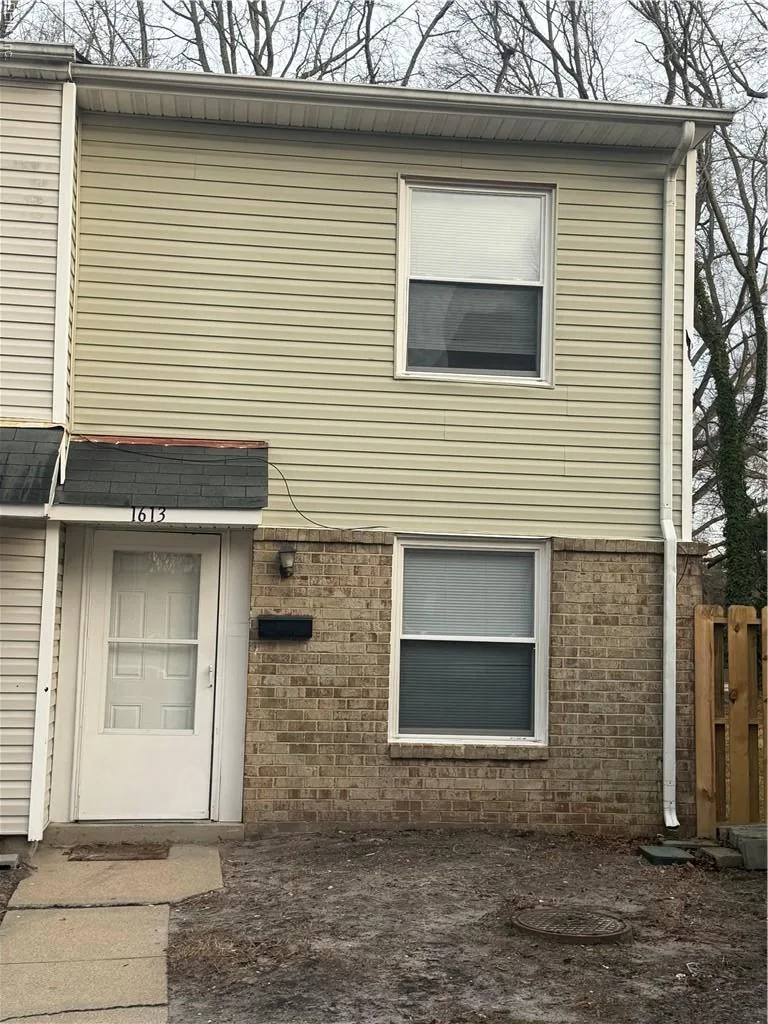 1613 Darren CIR, Portsmouth — 2 bed Residential, 946 sqft