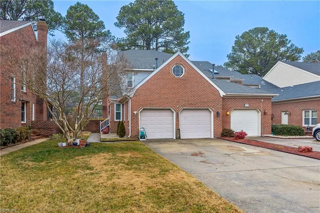 4790 Kempsville Greens PW, Virginia Beach — 3 bed Residential, 2,208 sqft
