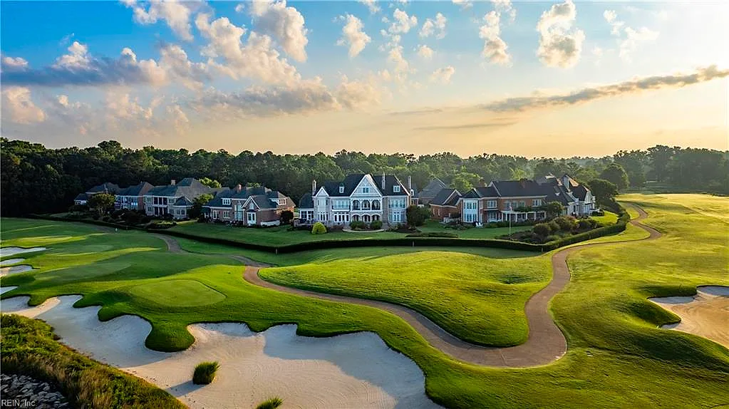 2925 Barrets Pointe RD, Williamsburg — 4 bed Residential, 7,769 sqft