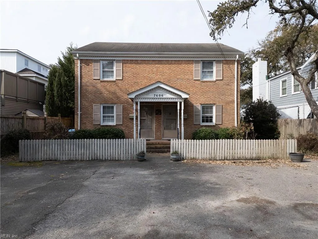 7606 Atlantic AVE, Virginia Beach — Multi Family Residential, 2,310 sqft