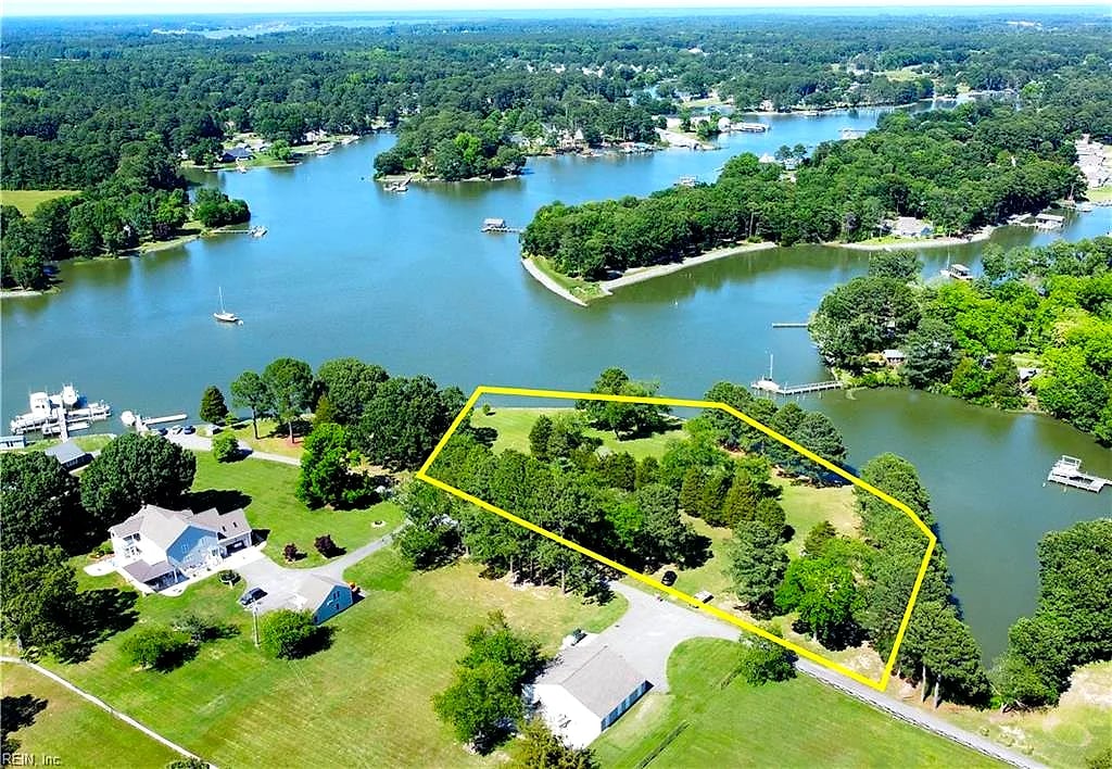 2.9ac Little England RD, HAYES VA 23072