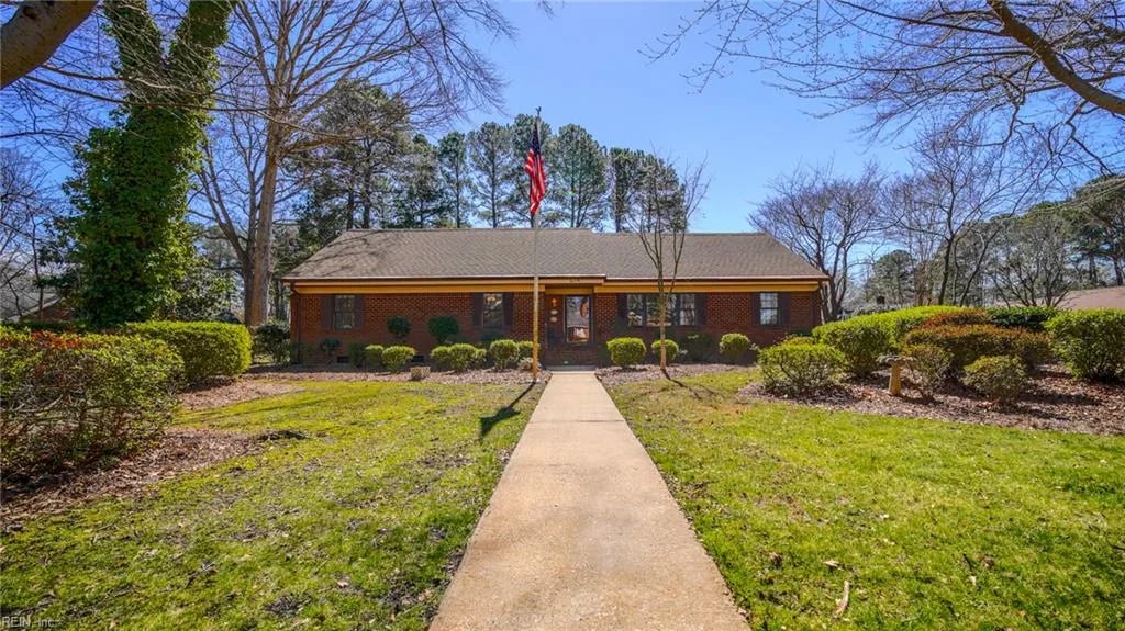 201 Arch RD, Chesapeake — 4 bed Residential, 2,943 sqft