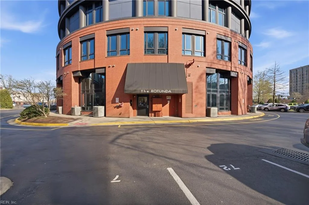 415 Saint Pauls BLVD #603, Norfolk — 2 bed Residential, 1,018 sqft
