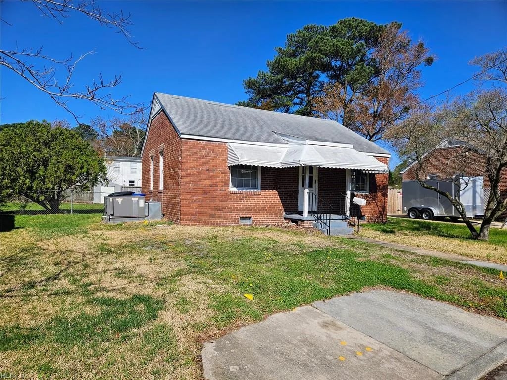 48 W Colin DR, Portsmouth — 2 bed Residential, 750 sqft