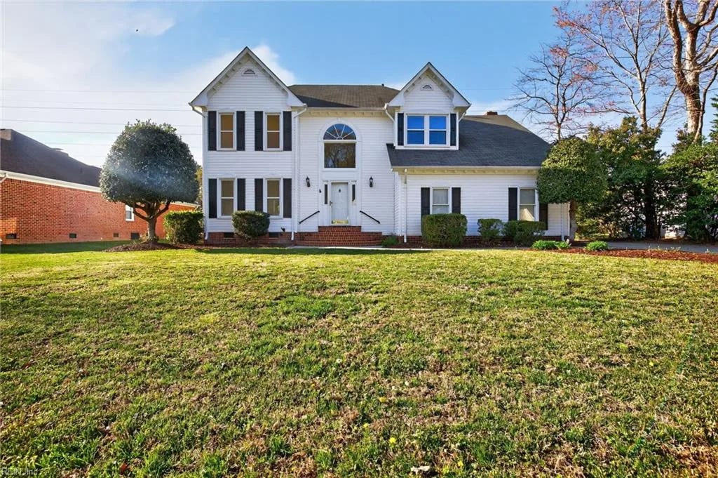 720 Dickens PL, Chesapeake — 5 bed Residential, 2,948 sqft