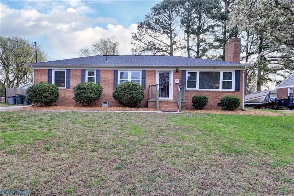3 Hillcrest CIR, Hampton — 3 bed Residential, 1,642 sqft