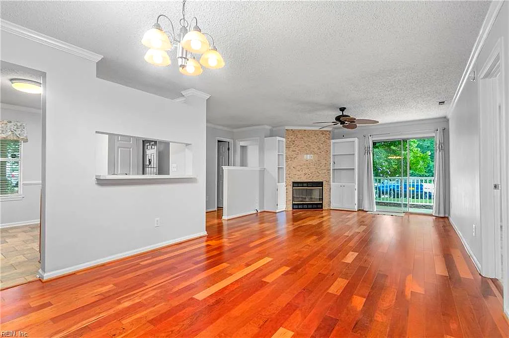 2121 Refuge CT, VIRGINIA BEACH VA 23454