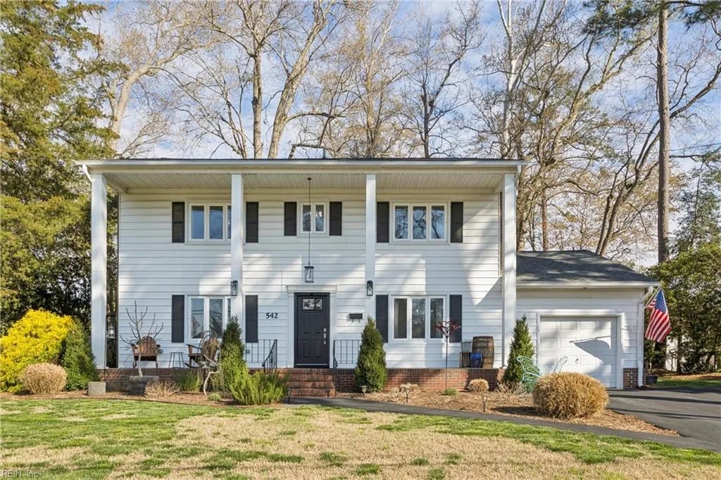 542 Kings CT, Newport News — 4 bed Residential, 2,170 sqft