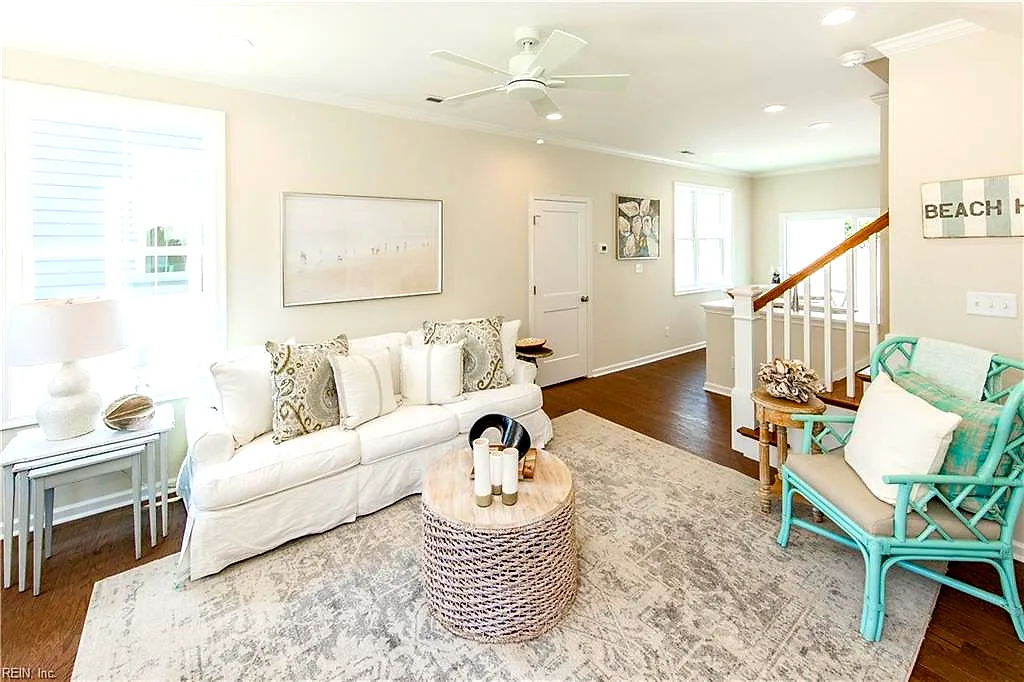 320 25th 1/2 ST, VIRGINIA BEACH VA 23451