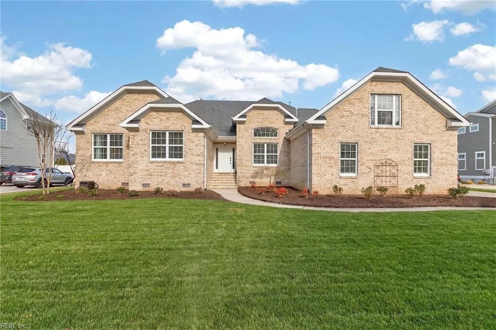 2236 Rio Rancho DR, Virginia Beach — 5 bed Residential, 3,443 sqft