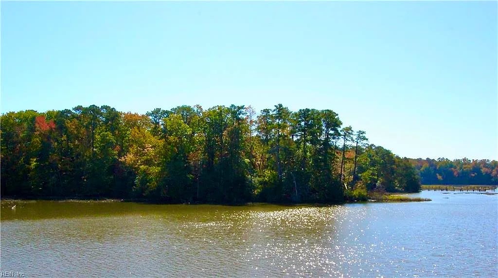 117 Northpoint DR, Williamsburg — Land and Farms