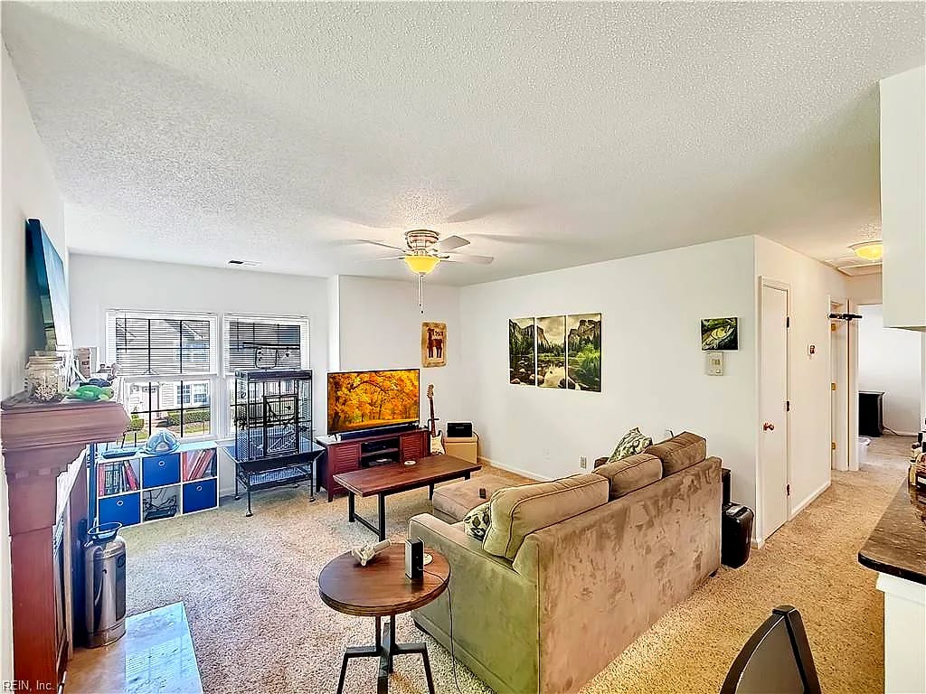 701 Meherrin River CT #D, Chesapeake — 2 bed Residential, 989 sqft