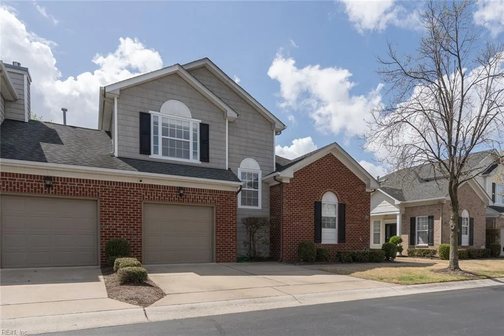5317 Tamworth PL, Virginia Beach — 3 bed Residential, 2,043 sqft