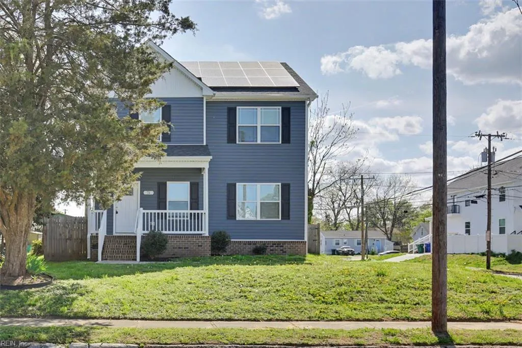 71 Cedar AVE, Newport News — 4 bed Residential, 2,430 sqft