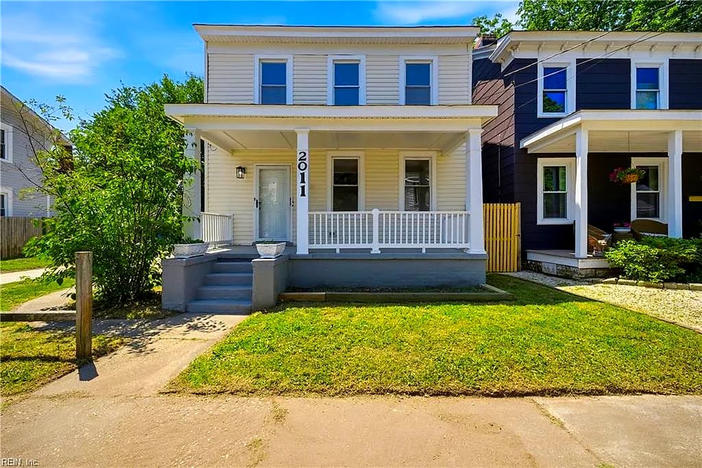 2011 Holladay ST, Portsmouth — 4 bed Residential, 1,800 sqft