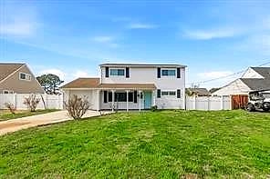 2308 Ardmore AVE, Chesapeake — 4 bed Residential, 1,700 sqft