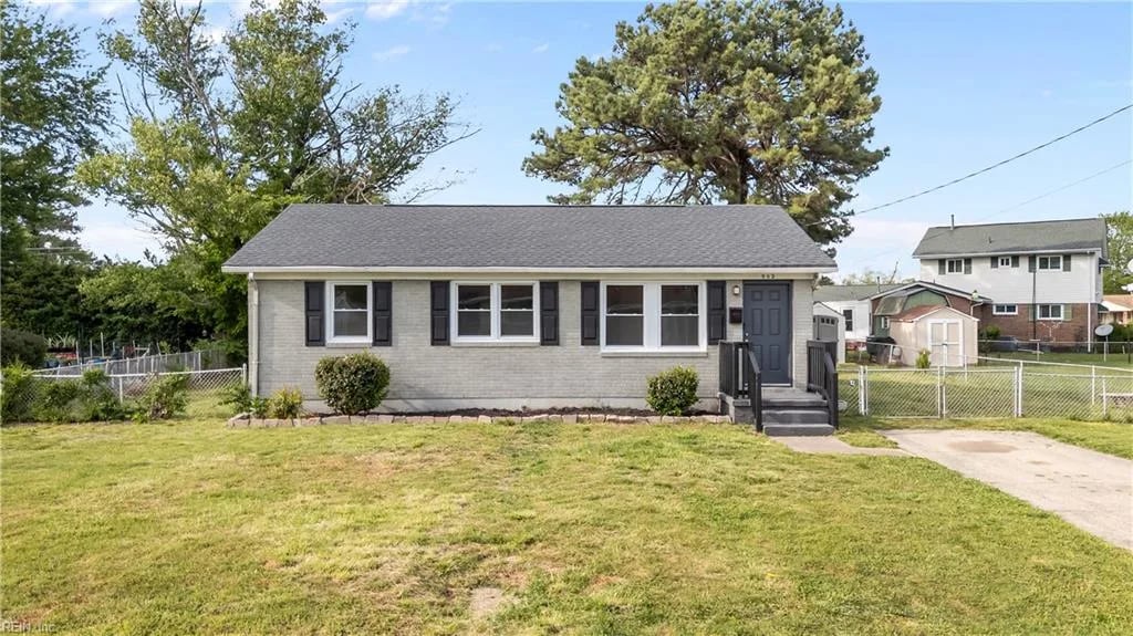 902 Mineo LN, Portsmouth — 4 bed Residential, 1,700 sqft