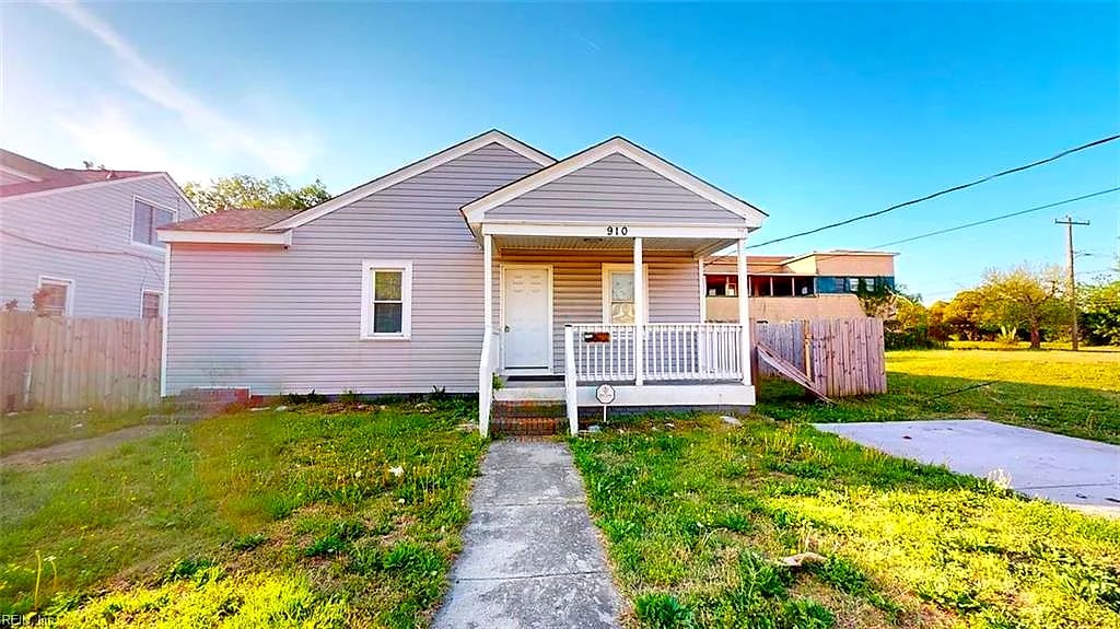 910 22nd ST, NEWPORT NEWS VA 23607