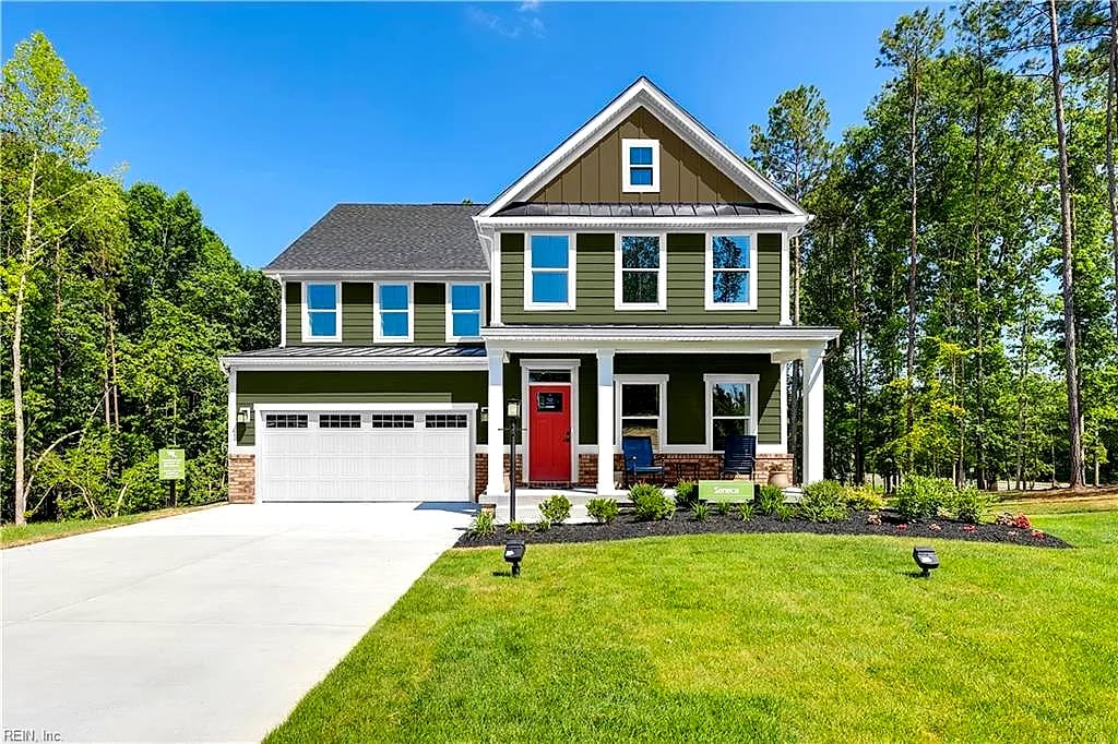 318 Watermans WAY, POQUOSON VA 23662