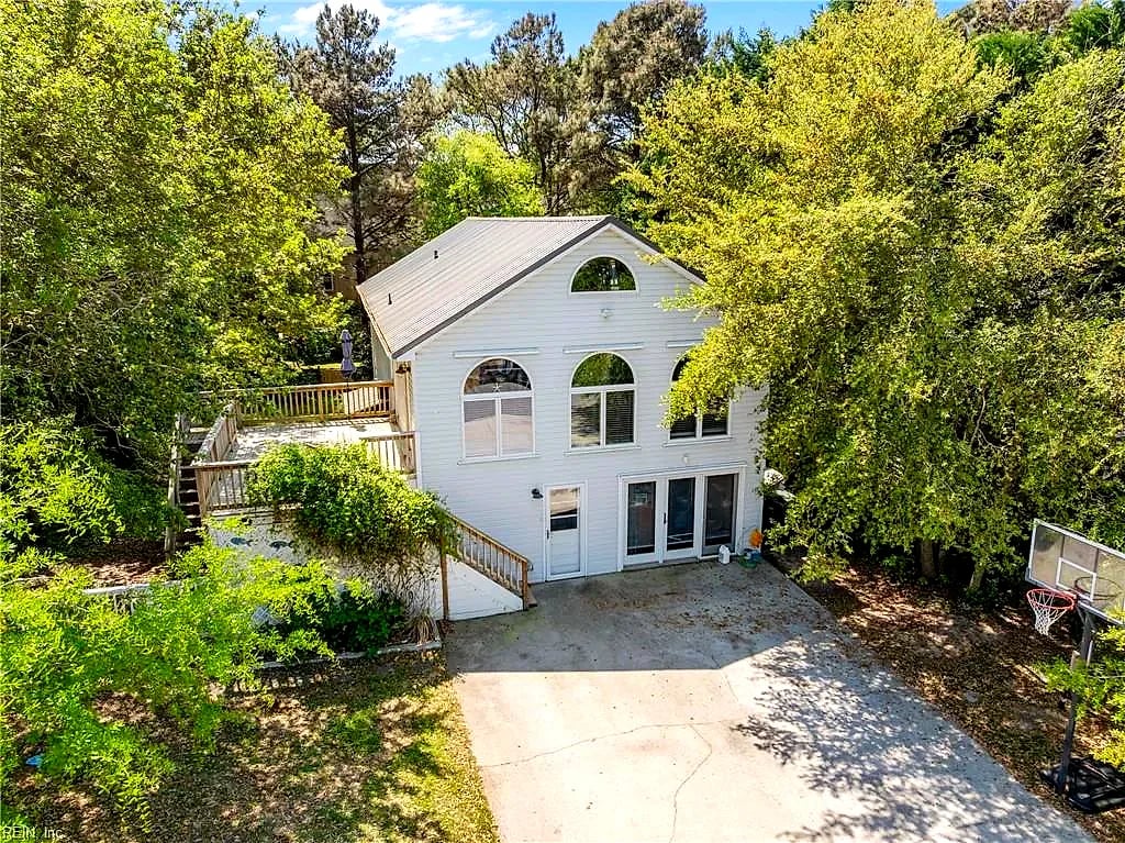 2820 S Pamlico AVE, Nags Head — 3 bed Residential, 2,304 sqft