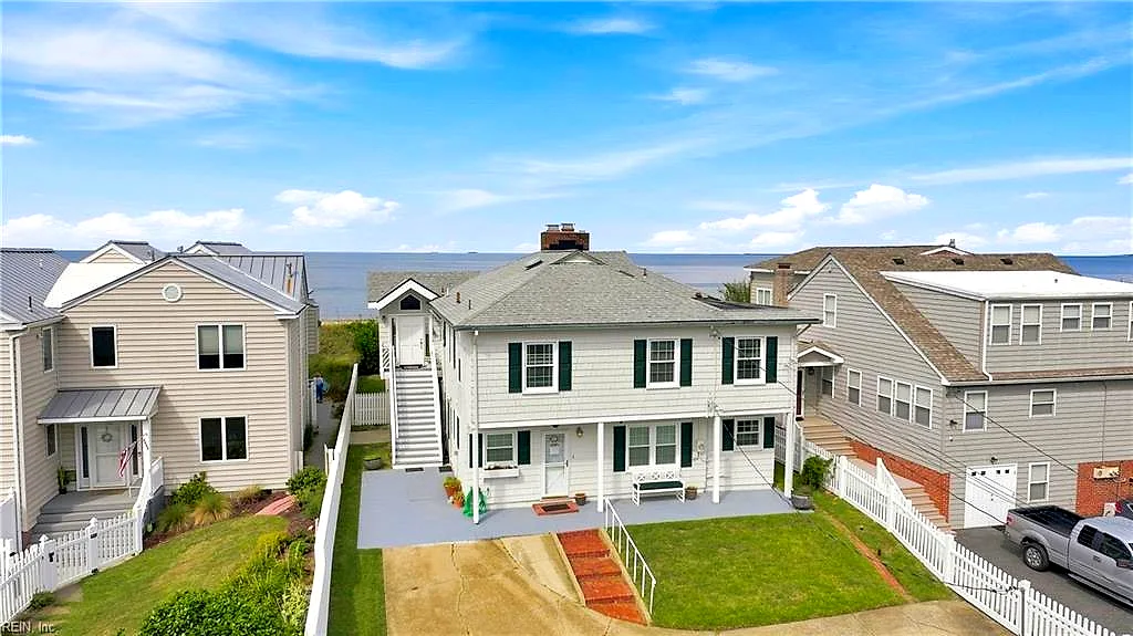 2004 E Ocean View AVE, NORFOLK VA 23503