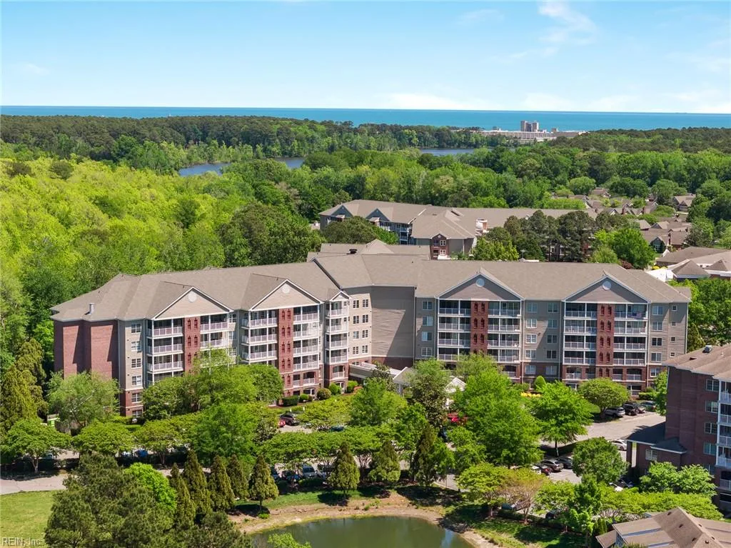 985 Fleet DR #459, Virginia Beach — 2 bed Residential, 1,021 sqft