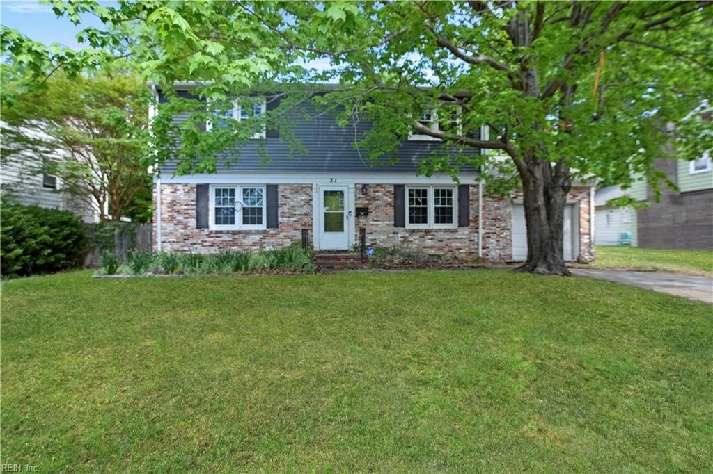 31 Colonial Acres DR, Hampton — 4 bed Residential, 1,926 sqft