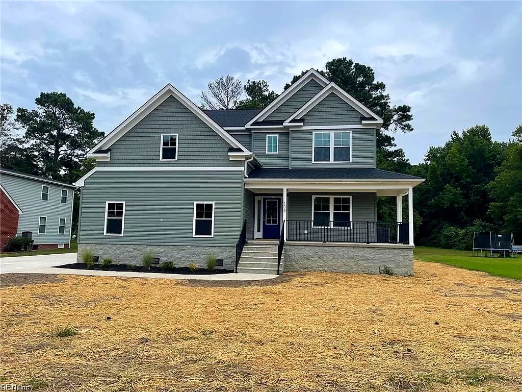 16 Madison LN S, NEWPORT NEWS VA 23606
