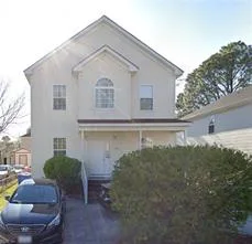 1706 Martin AVE, Chesapeake — 5 bed Residential, 2,404 sqft