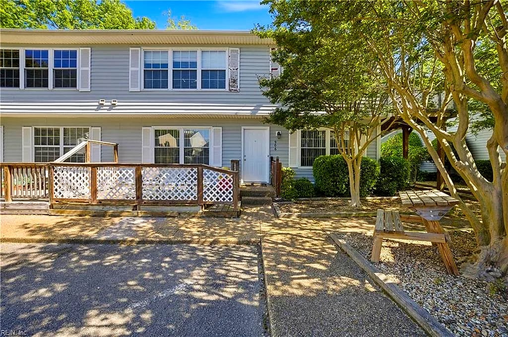906 Donald WAY, VIRGINIA BEACH VA 23451