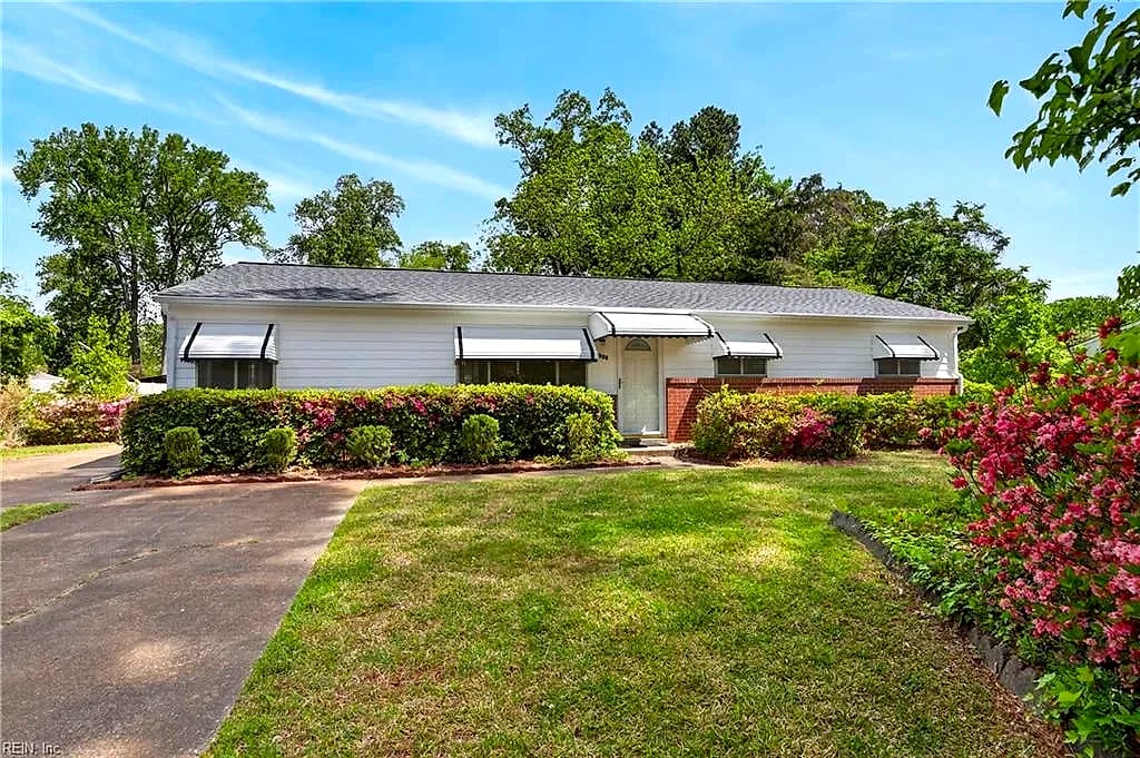 2800 Country Club DR, SUFFOLK VA 23435