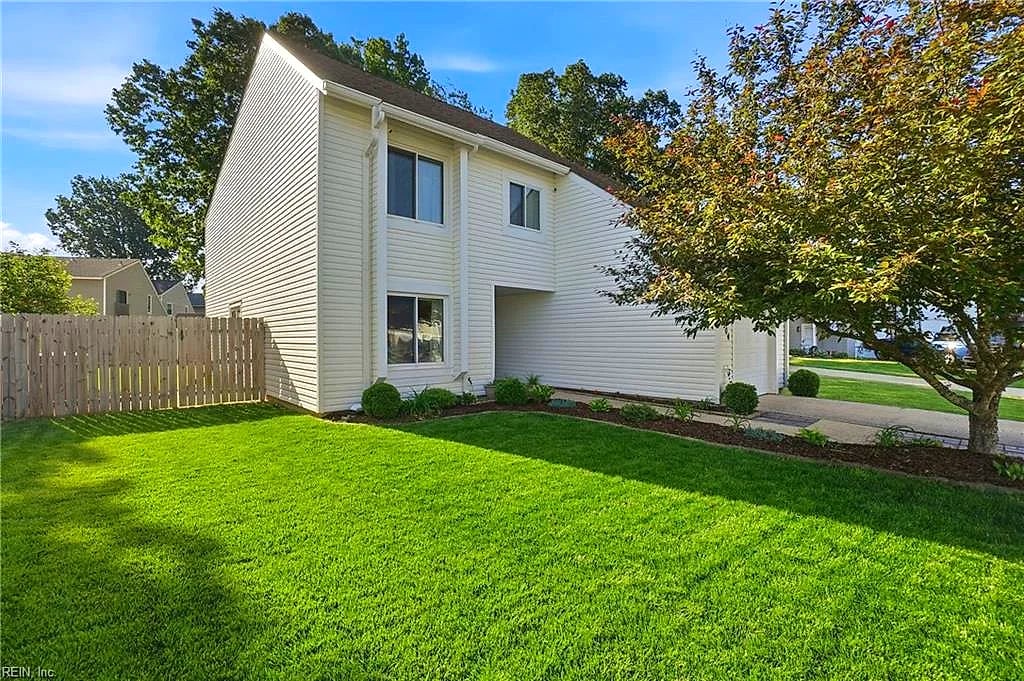 904 Prior CT, Virginia Beach — 3 bed Residential, 1,968 sqft