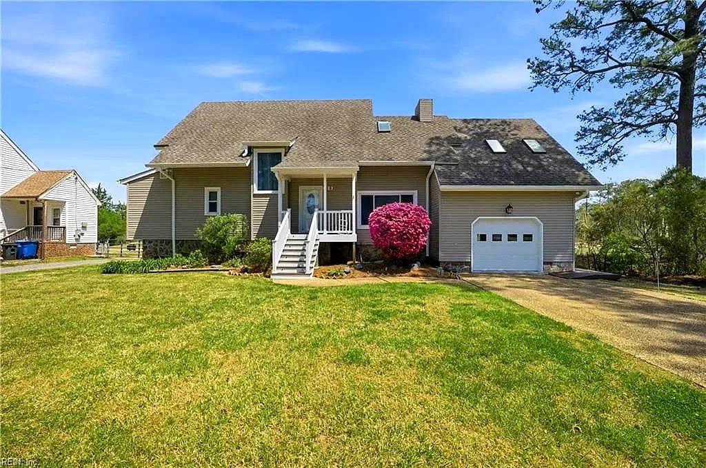 20 B Freeman DR, Poquoson — 4 bed Residential, 2,421 sqft