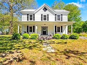 9239 Farys Mill RD, GLOUCESTER VA 23061