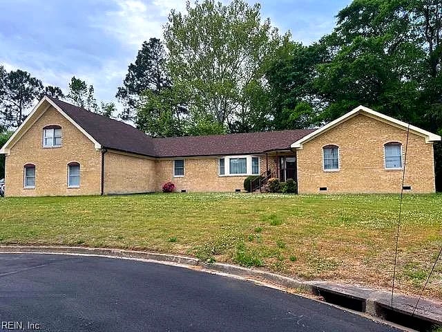 4624 Westborough DR, Chesapeake — 5 bed Residential, 3,590 sqft