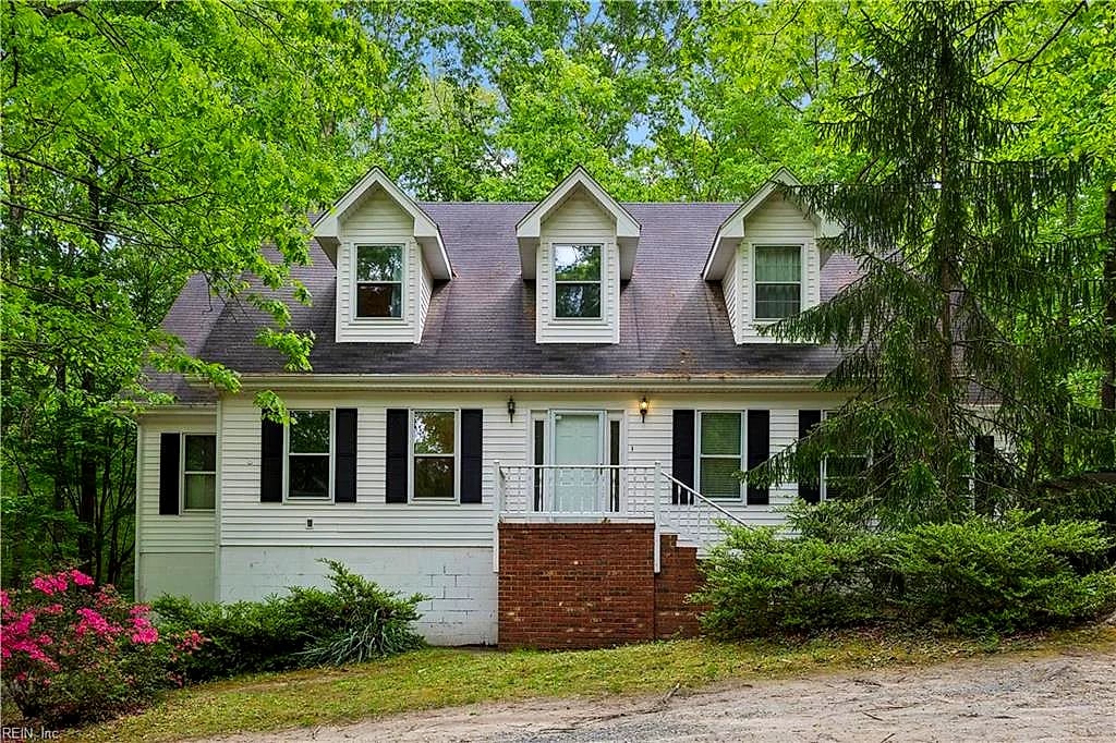 10161 Deer Trace Ln NONE, GLOUCESTER VA 23061