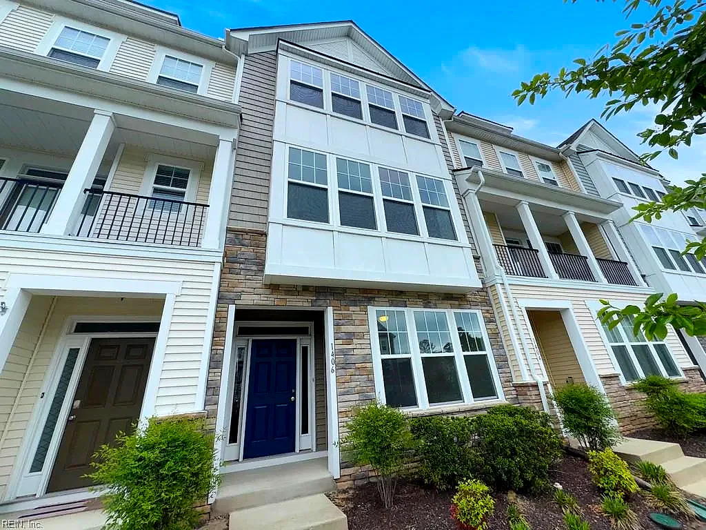 1406 Independence BLVD, NEWPORT NEWS VA 23608