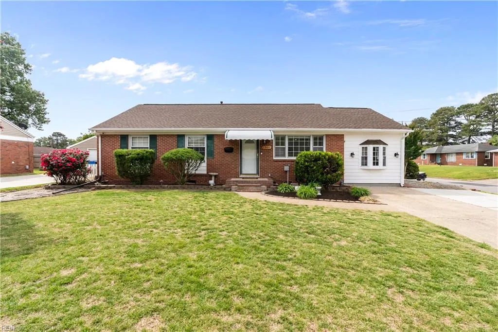 1302 Jerome ST, Chesapeake — 3 bed Residential, 1,671 sqft